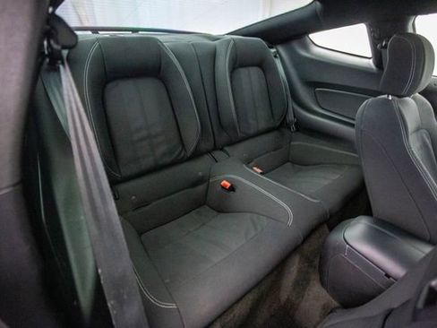 Used 2018 Ford Mustang GT w/ GT Performance Package RWD image 23