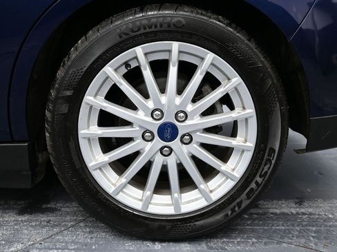 Used 2016 Ford C-MAX SE image 12