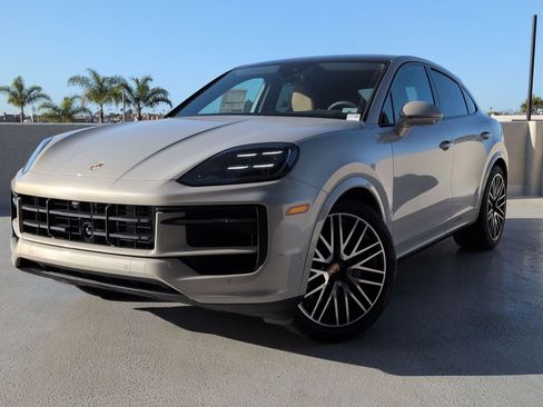 New 2026 Porsche Cayenne Coupe image 1