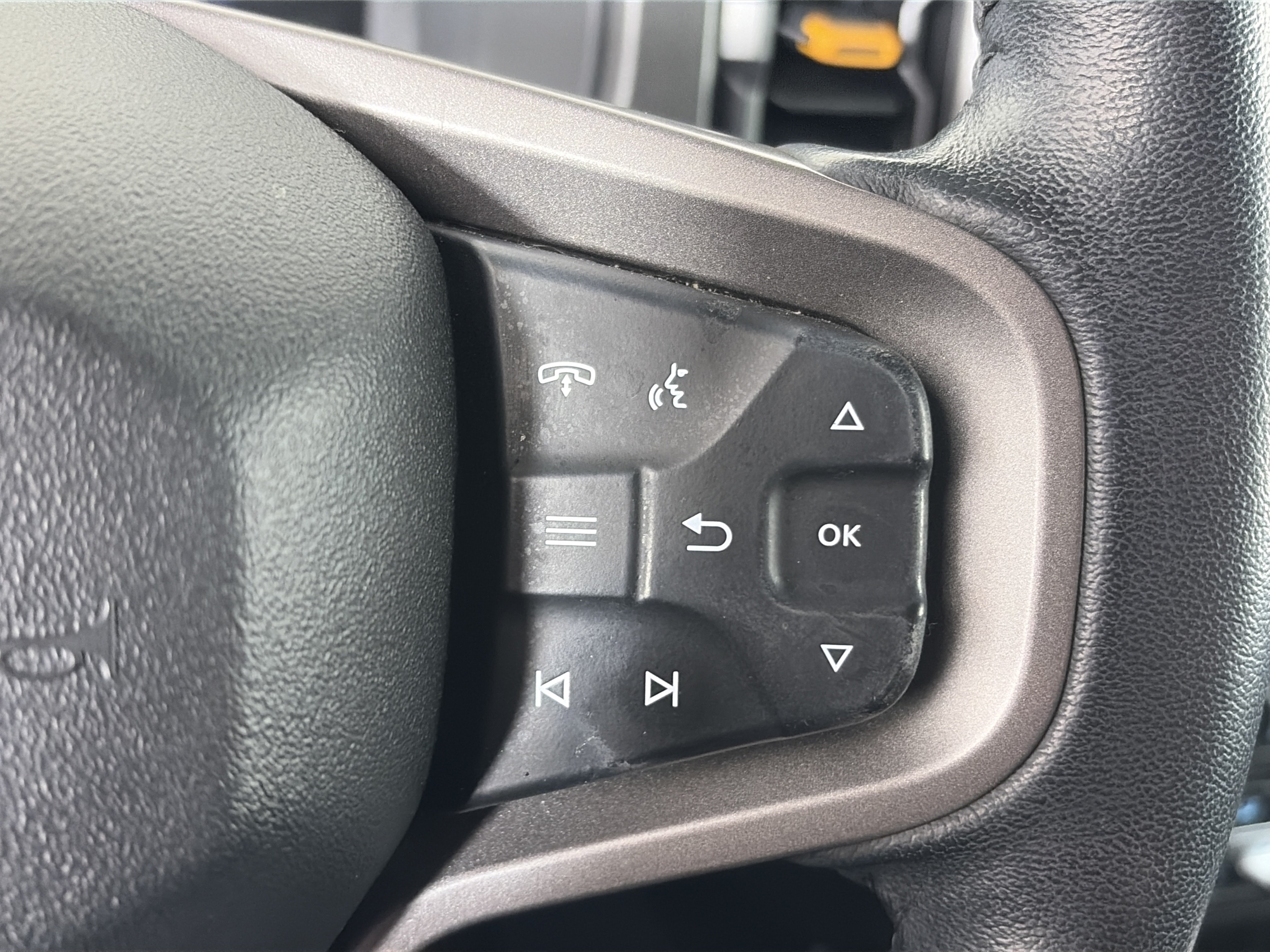 Used 2024 Ford Bronco Badlands AWD/4WD image 38