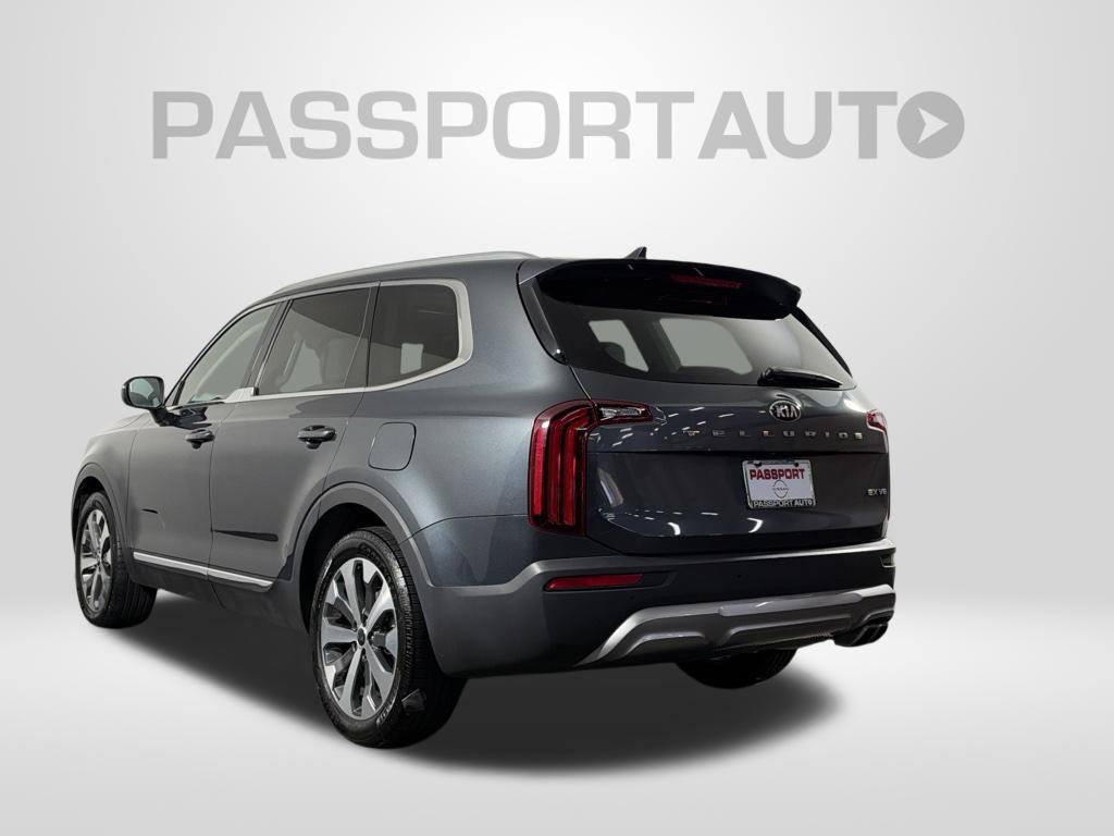Used 2021 Kia Telluride EX w/ EX Premium Package FWD image 5
