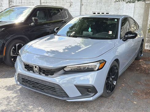Used 2024 Honda Civic Sport image 3