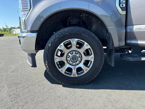 Used 2021 Ford F350 Lariat w/ Lariat Ultimate Package AWD/4WD image 25