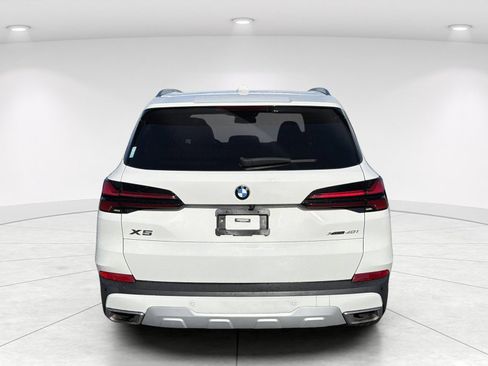Used 2024 BMW X5 xDrive40i w/ Premium Package AWD/4WD image 5