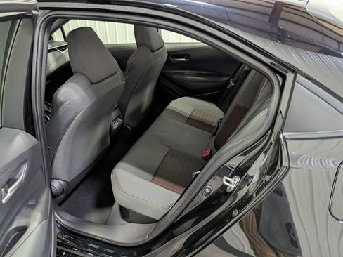 Used 2025 Toyota Corolla SE FWD image 9
