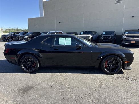 Used 2019 Dodge Challenger R/T Scat Pack image 2