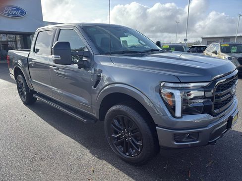 New 2025 Ford F150 Lariat w/ Equipment Group 501A Mid image 33