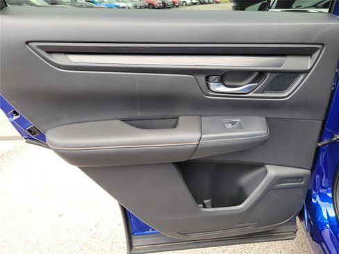 Used 2025 Honda CR-V Sport-L image 16