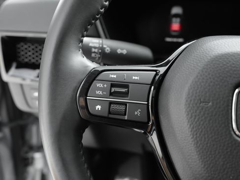 Used 2023 Honda CR-V EX-L image 18