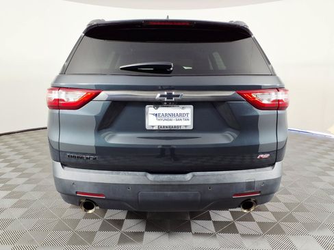 Used 2021 Chevrolet Traverse RS FWD image 5