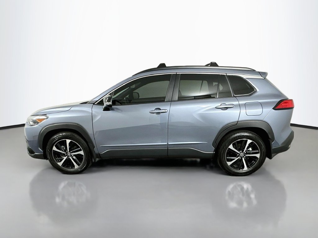 Used 2025 Toyota Corolla Cross AWD Hybrid w/ Convenience Package image 8