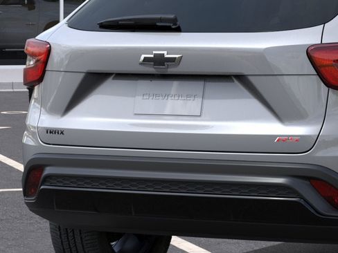 New 2026 Chevrolet Trax RS FWD image 14