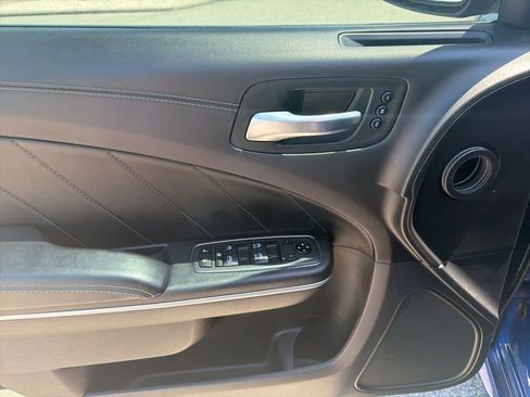 Used 2020 Dodge Charger Scat Pack RWD image 16