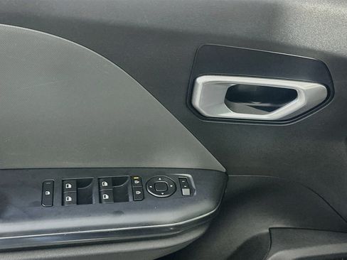 Used 2025 Kia K4 FWD image 15