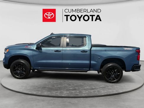 Used 2024 Chevrolet Silverado 1500 LT Trail Boss w/ Convenience Package II AWD/4WD image 2