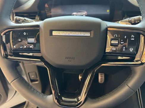 Certified 2024 Land Rover Range Rover Evoque Dynamic SE AWD/4WD image 11