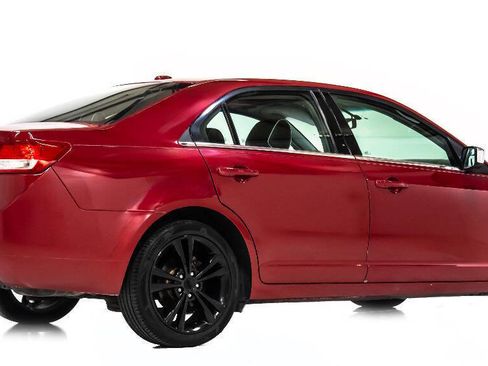 Used 2012 Lincoln MKZ Base AWD 4dr Sedan w/ Sport Appearance Pkg image 3