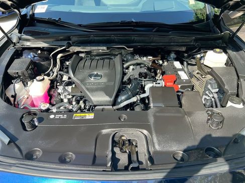 Certified 2024 Lexus RX 350 FWD w/ Convenience Package image 10