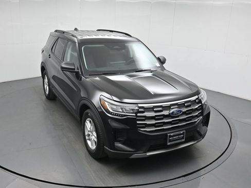 New 2026 Ford Explorer Active RWD image 36