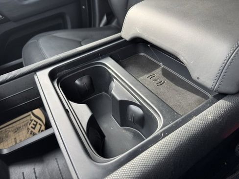 Used 2024 Land Rover Defender 130 Outbound image 20