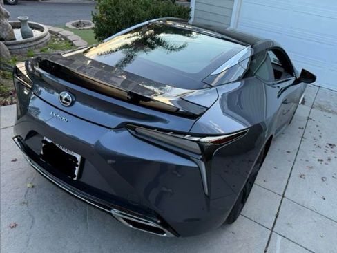Used 2025 Lexus LC 500 Coupe image 3