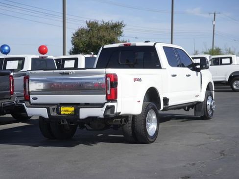 Certified 2024 Ford F450 Platinum w/ FX4 Off-Road Package AWD/4WD image 6