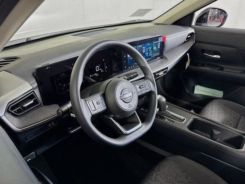 New 2026 Nissan Kicks SV w/ Interior Electronics Package AWD/4WD image 9