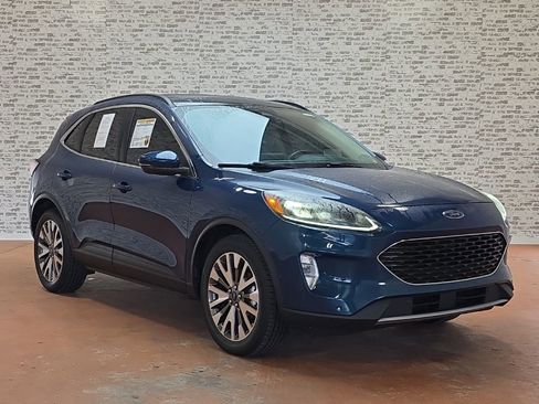 Used 2020 Ford Escape Titanium w/ Titanium Premium Package 2.0 image 1