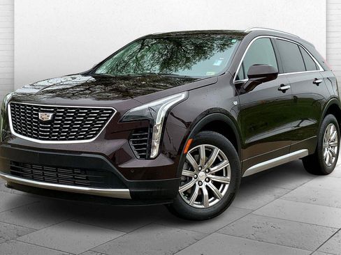 Used 2020 Cadillac XT4 Premium Luxury AWD/4WD image 12