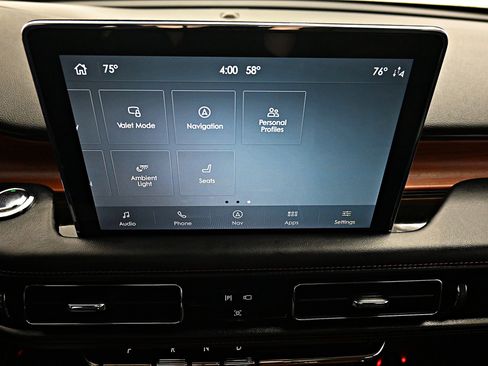 Used 2020 Lincoln Aviator Reserve w/ Equipment Group 201A image 18