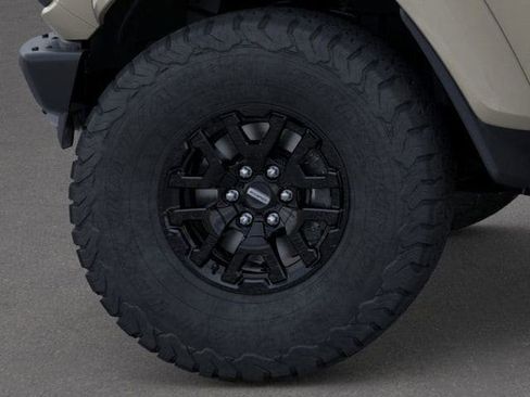 New 2025 Ford Bronco Raptor w/ Interior Carbon Fiber Pack image 21