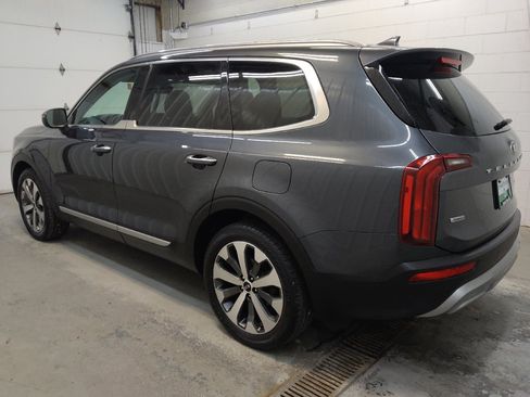 Used 2021 Kia Telluride S AWD/4WD image 3