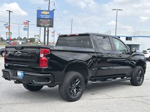 Used 2024 Chevrolet Silverado 1500 Custom Trail Boss w/ Midnight Edition AWD/4WD image 21