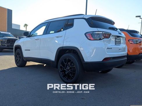 New 2026 Jeep Compass Latitude image 3