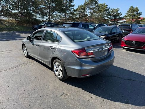 Used 2013 Honda Civic LX image 2