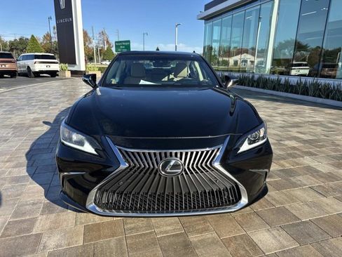 Used 2019 Lexus ES 350 Luxury image 7