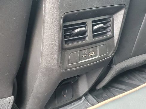 Used 2023 GMC Canyon AT4 w/ AT4 Premium Package AWD/4WD image 10