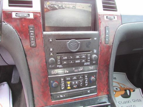 Used 2009 Cadillac Escalade 2WD image 36