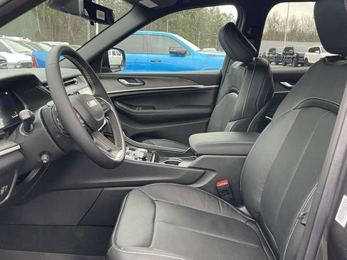 New 2026 Jeep Grand Cherokee Limited AWD/4WD image 25