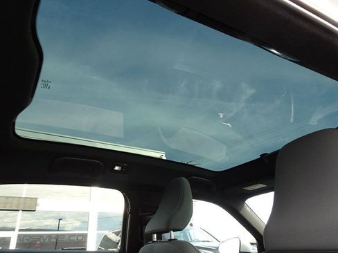 Used 2023 Polestar Polestar 2 image 11