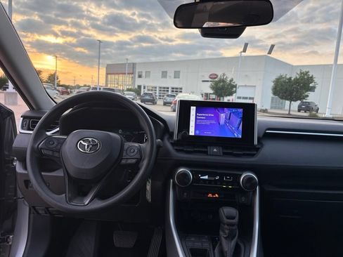 Used 2025 Toyota RAV4 LE FWD image 22