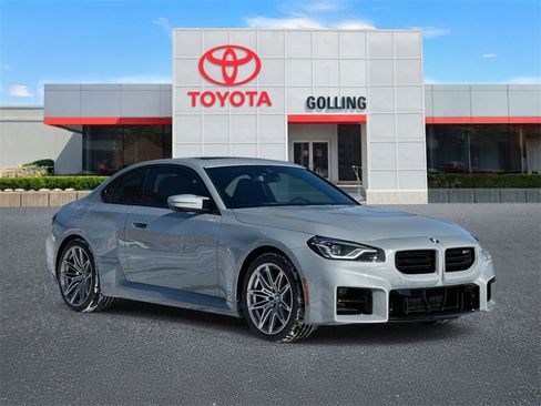 Used 2025 BMW M2 w/ Lighting Package image 7