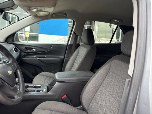 Used 2023 Chevrolet Equinox LT FWD image 16