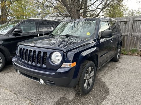 Used 2016 Jeep Patriot High Altitude AWD/4WD image 5