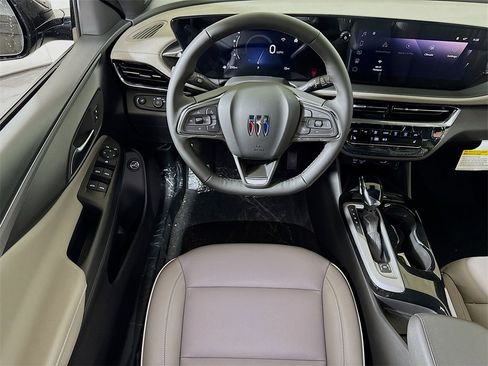 New 2026 Buick Envista Avenir image 14