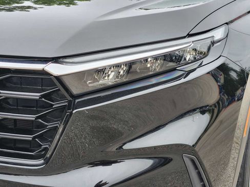 Used 2024 Honda CR-V EX image 7