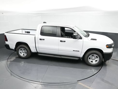 Used 2025 RAM 1500 Tradesman AWD/4WD image 38