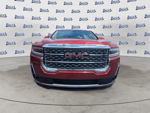 Used 2023 GMC Acadia Denali w/ Denali Ultimate Package AWD/4WD image 8