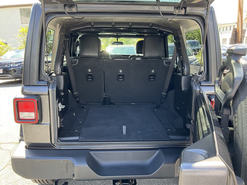 Used 2020 Jeep Wrangler Unlimited Sport S AWD/4WD image 12