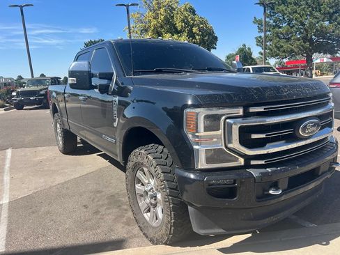 Used 2022 Ford F250 Platinum w/ FX4 Off-Road Package AWD/4WD image 1